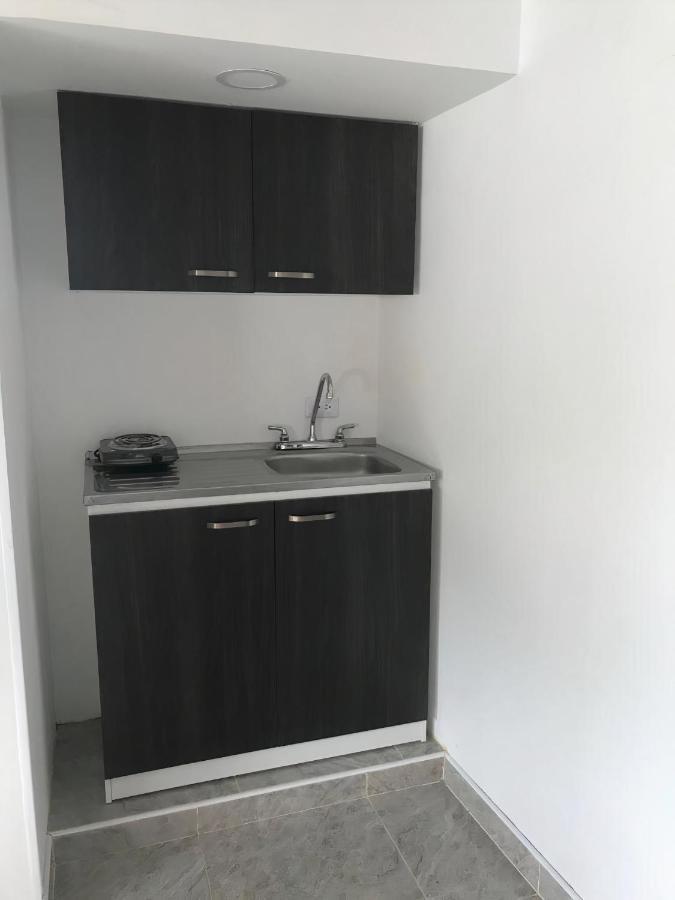 דירות San Agustín Hostal Diana מראה חיצוני תמונה